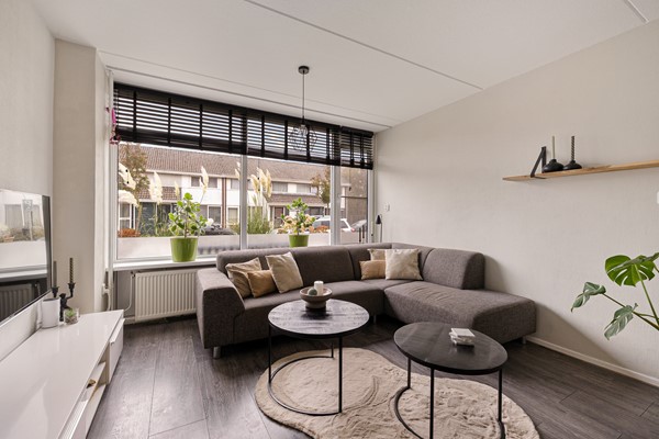 Foto - Te koop: De Stringen 30, 9074 BD Hallum